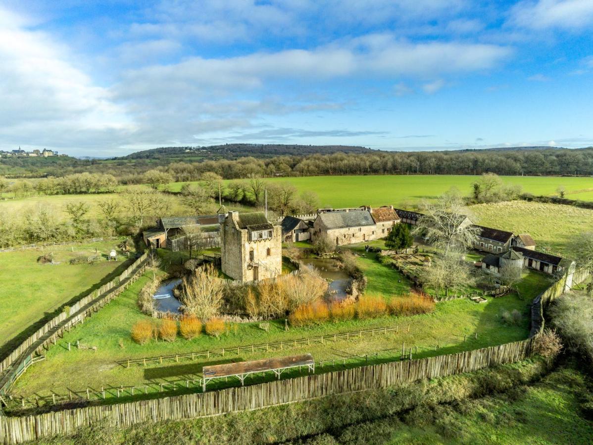 Domaine De La Ferte Clairbois Hotell Sainte-Suzanne  Exteriör bild